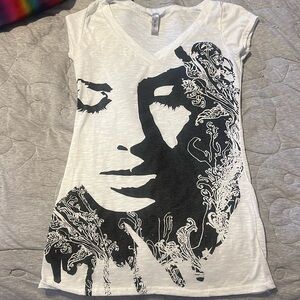 Y2K mysterious girl shirt